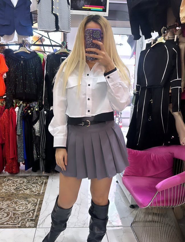 Beyaz Crop Gomlek
