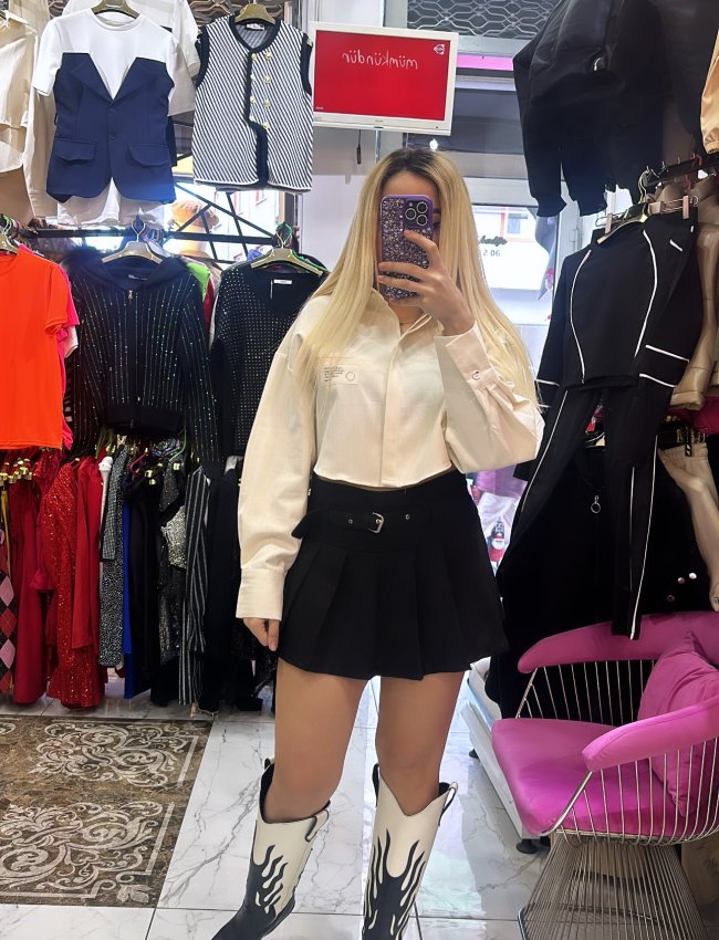 Krem Keten Crop Gomlek