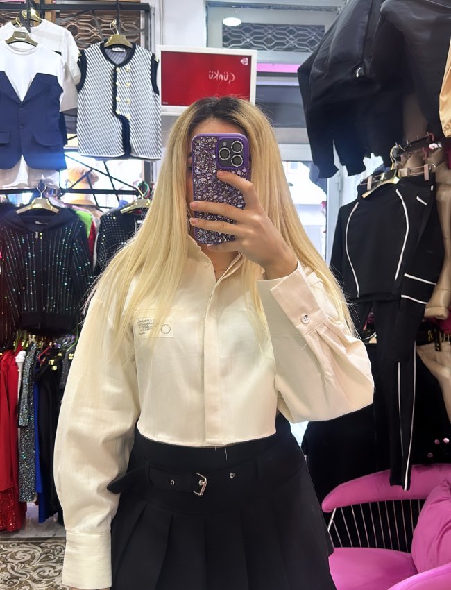 Krem Keten Crop Gomlek