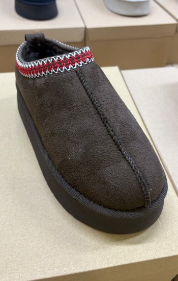 Kahverengi ugg