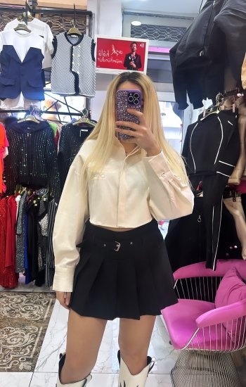 Krem Keten Crop Gomlek