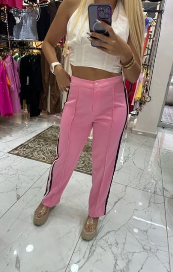 Pembe eşofman alti