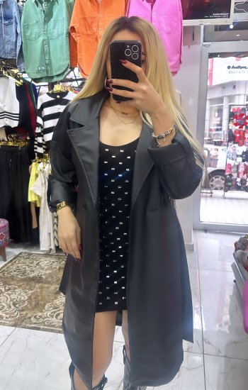 Siyah Düğmeli Deri Trenc mont
