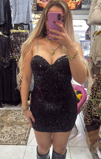 siyah payet elbise