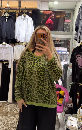 Yesil Leopar Kazak