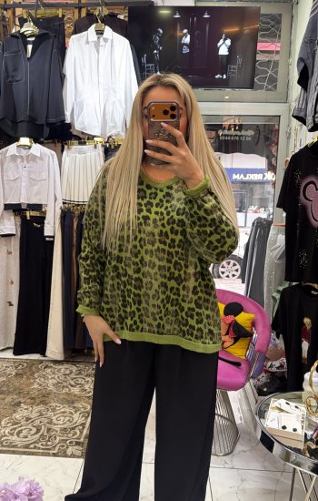 Yesil Leopar Kazak